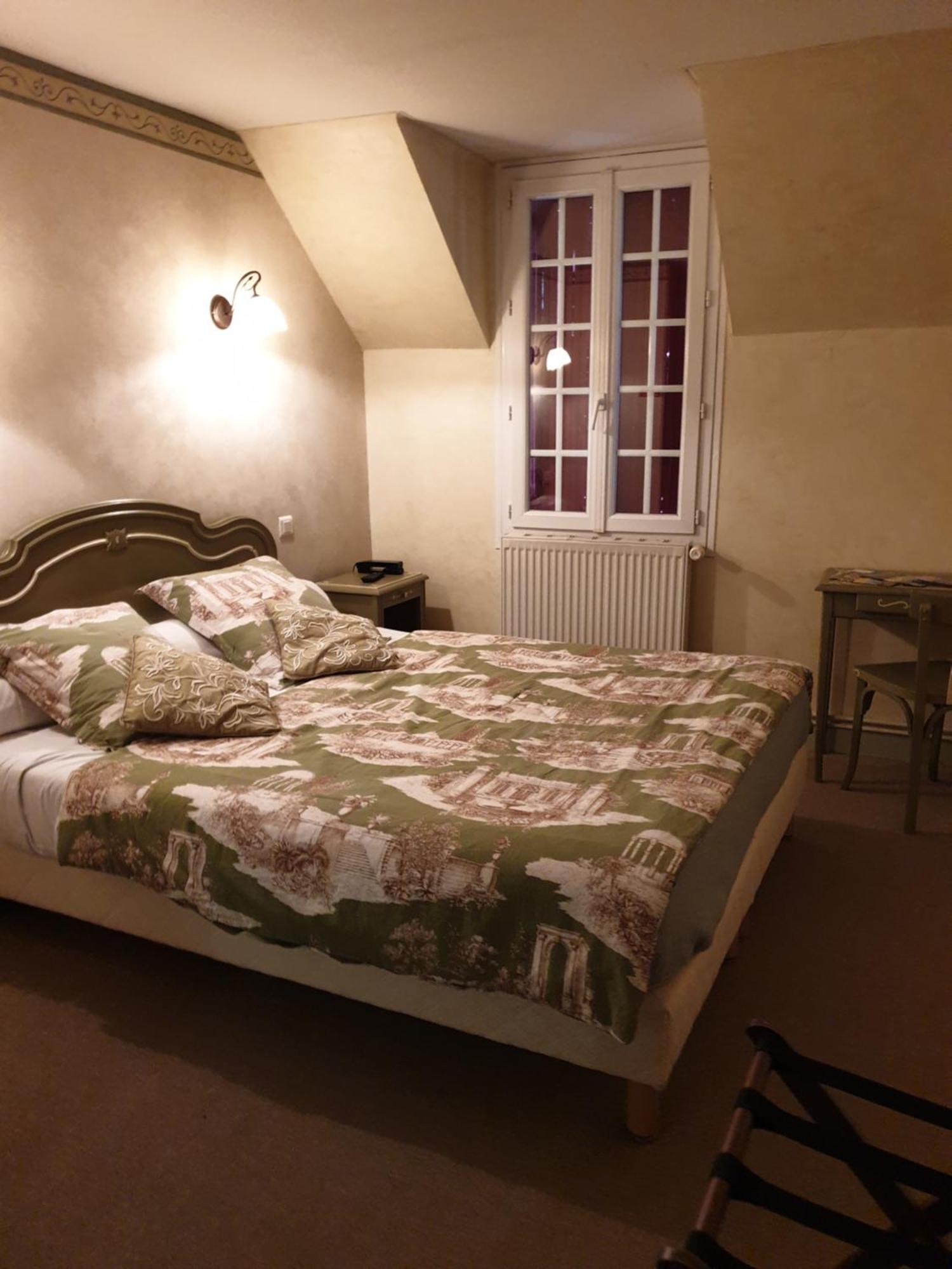 Hostellerie Belle Rive Gagnac-sur-Cere Exteriér fotografie
